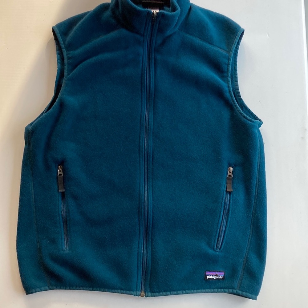 Patagonia men’s synchilla fleece teal zip front vest size medium